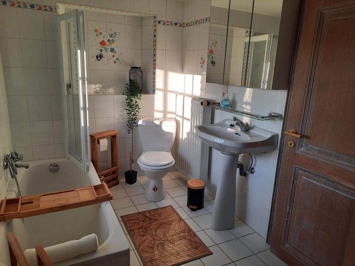 Le Teli Du Loup Dans La Taniere D'Armand Villa Stavelot Esterno foto